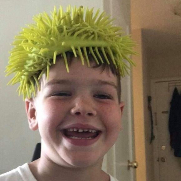 Meet your Posher, Hunter - Picture 1 of 1